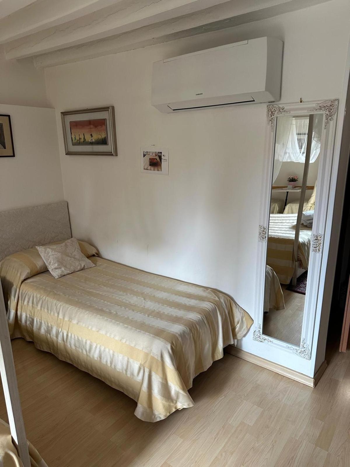 Dimora Al Doge Beato Vista Canale Bed & Breakfast Venice